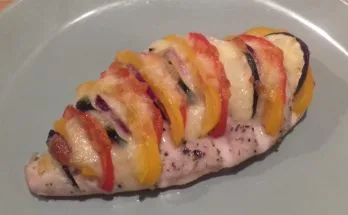 zöldséggel rakott csirkemell